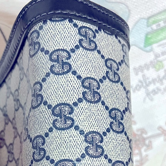 GUCCI Clutch Navy & Red Webbing - Picture 6 of 10